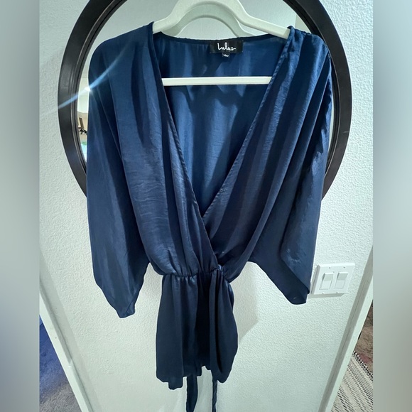 Lulus Silk like Romper women’s EUC Size Large Blue silk - Picture 3 of 4